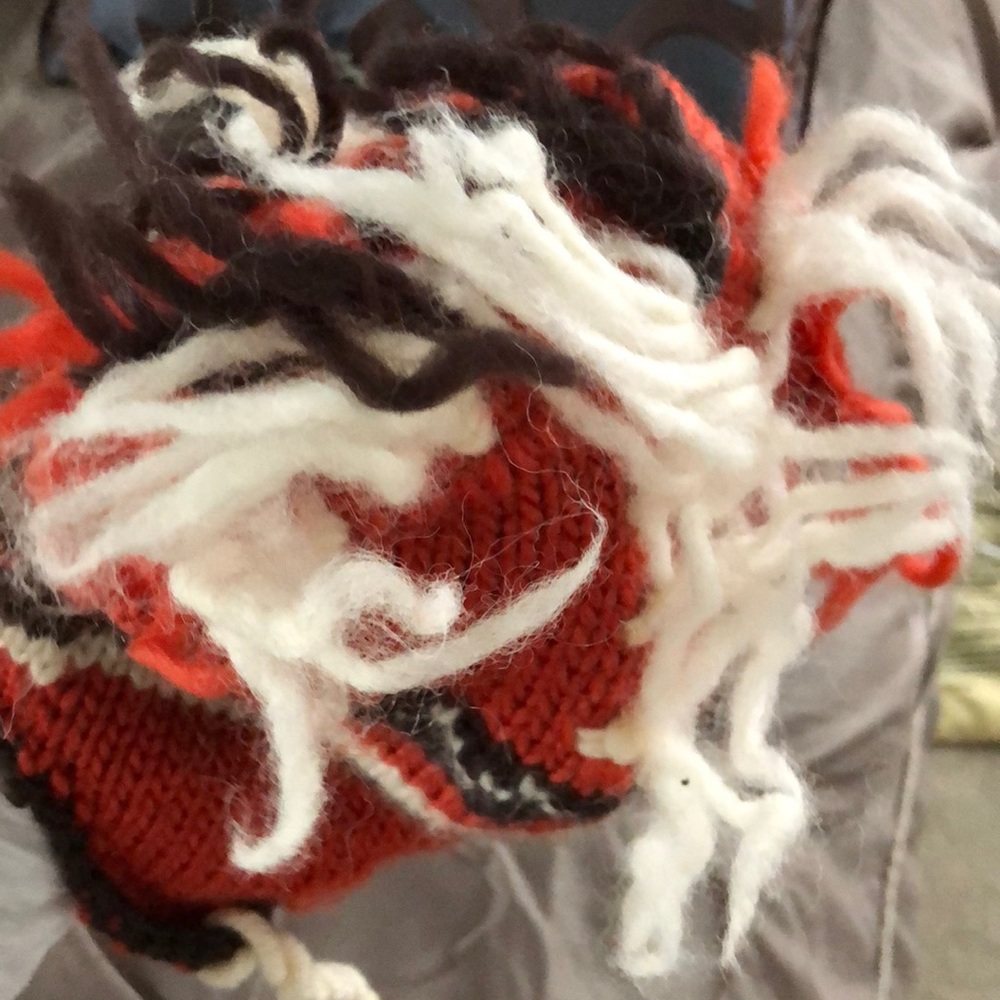 Knit hat - Picture 5 of 5